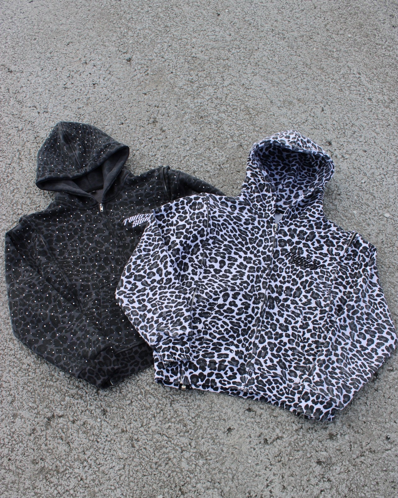 INTERCHANBLE LEAPORD ZIP UP